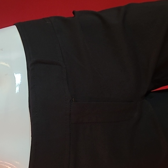 Black Capri Stretch Pants with Zipper Side Leg - Wrinkle Free Easy Care Size 4 - Picture 3 of 10